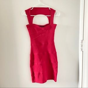 Red bodycon dress